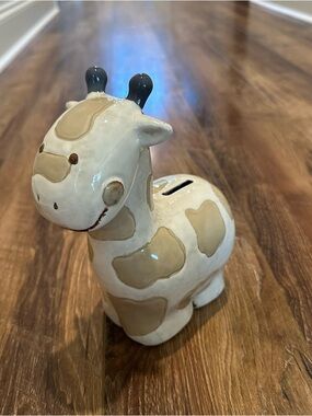 Demdaco Ceramic Giraffe Bank in Cream and Tan with Dark Brown Horns